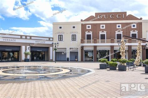 outlet catania gucci prezzl scarpe|gucci outlet palermo italy.